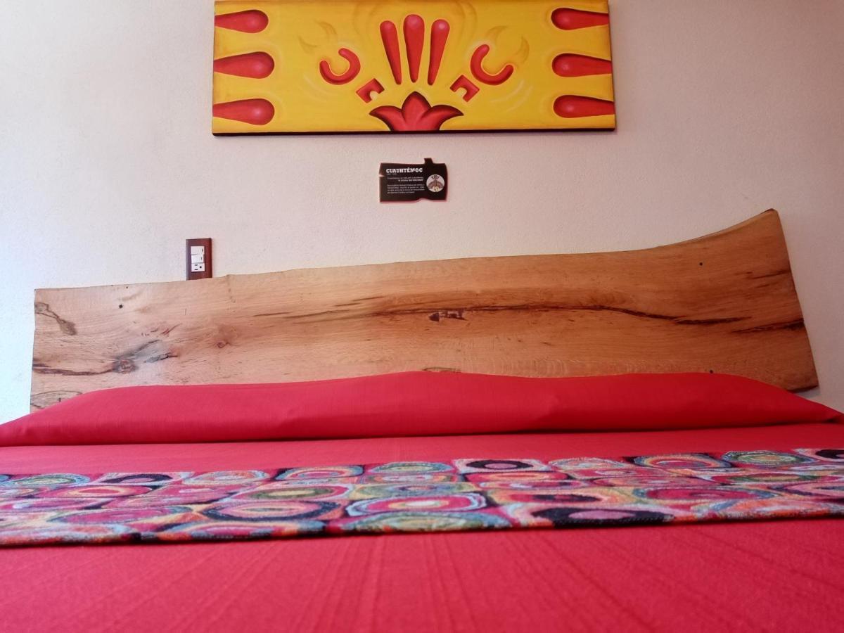 Hotel Tlatoani 奇格纳瓦潘 外观 照片