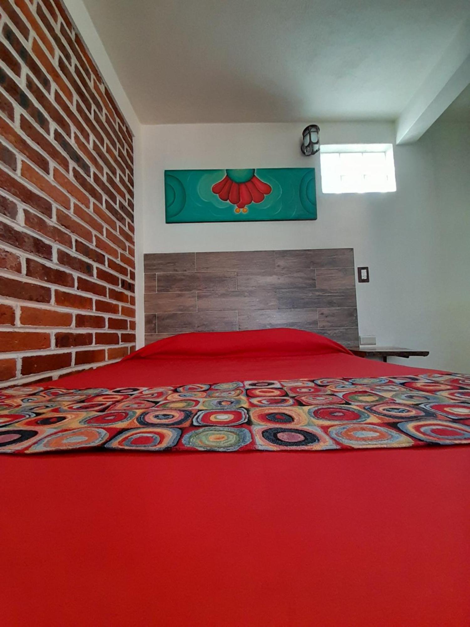 Hotel Tlatoani 奇格纳瓦潘 外观 照片